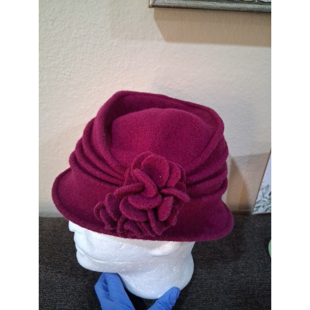 Scala Handmade Wool Knit Cloche Hat With Flower Gatsby Style